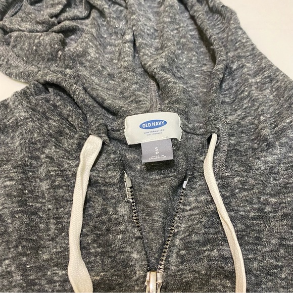 ⭐️ Old Navy hoody zip down gray shirt size s/p - Picture 4 of 7